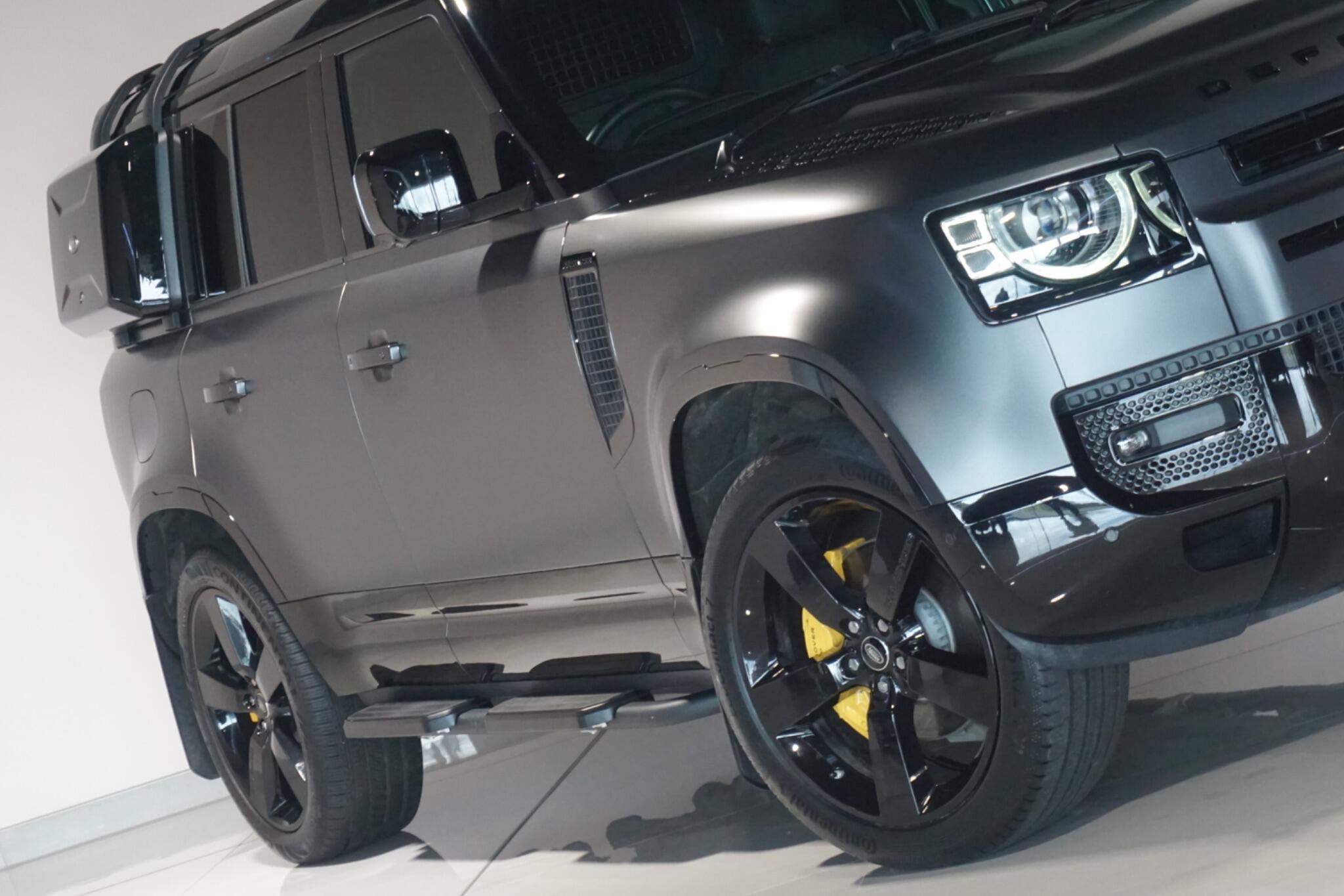 Land Rover Defender 110 3.0 D350 MHEV X-Dynamic HSE Hard Top SUV 5dr Diesel Auto 4WD MWB Euro 6 (s/s) (350 ps)